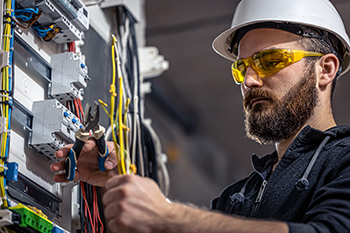 Industrial Electrician